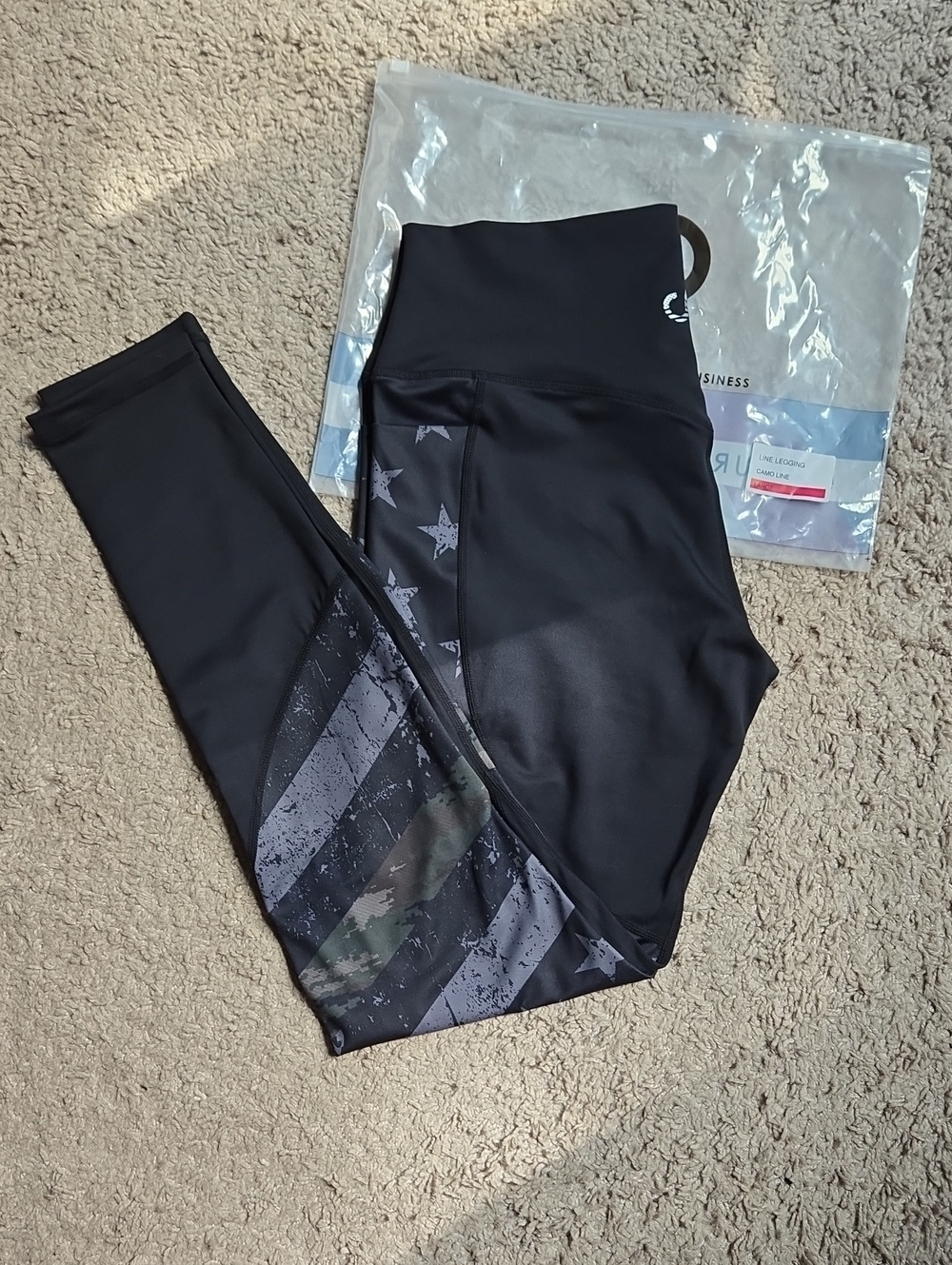 Curves and Combatboots Camo-Line Leggings